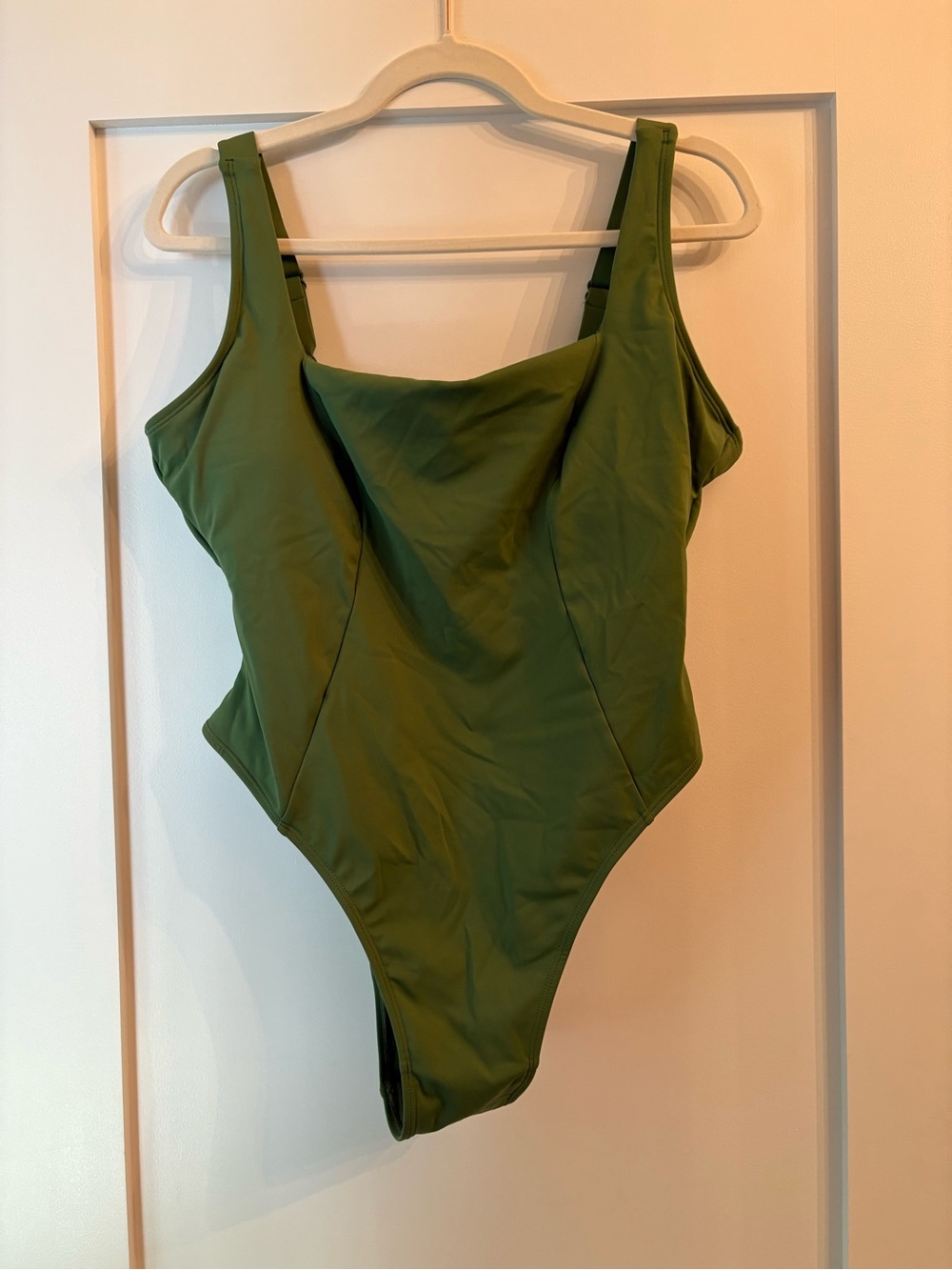 TA3 Army Green Squarey one-piece Swimsuit Size XL Short NWOT